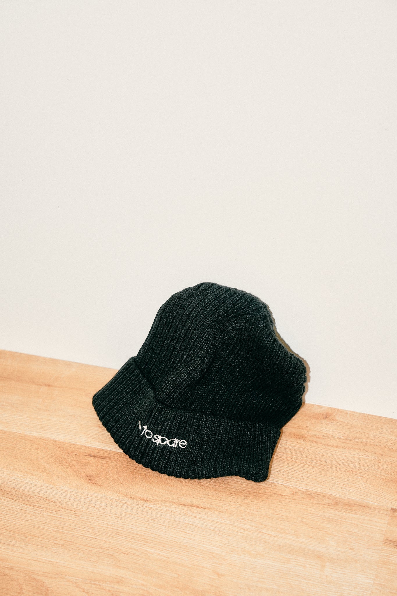 PLANE LOGO RIB BEANIE（BLACK）