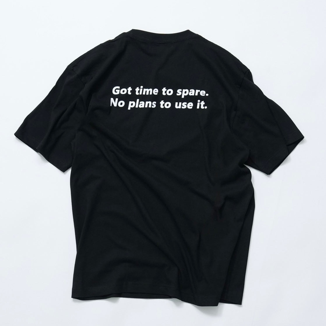 EMBLEM LOGO TEE（BLACK）