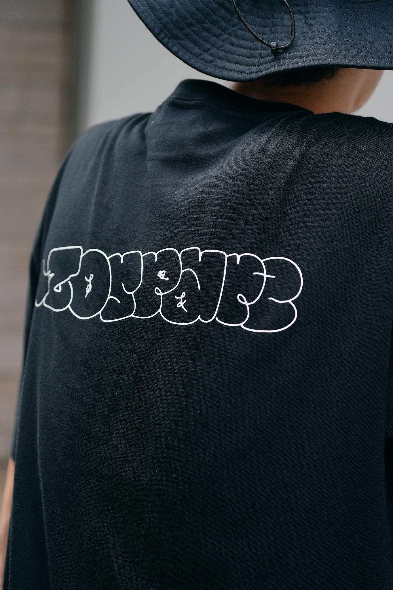 TAGGING LOGO TEE (BLACK)