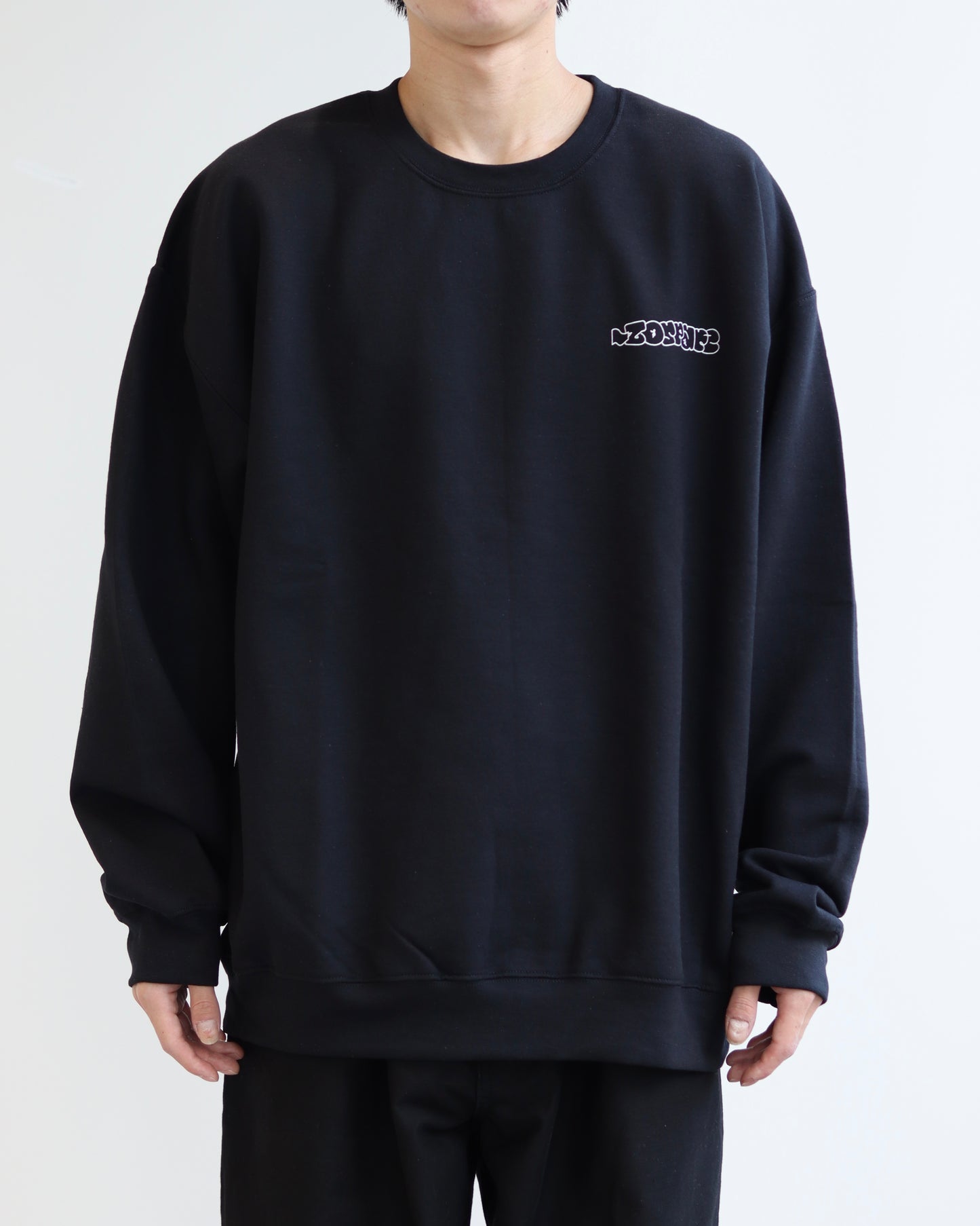 TAGGING LOGO SWEAT（BLACK）