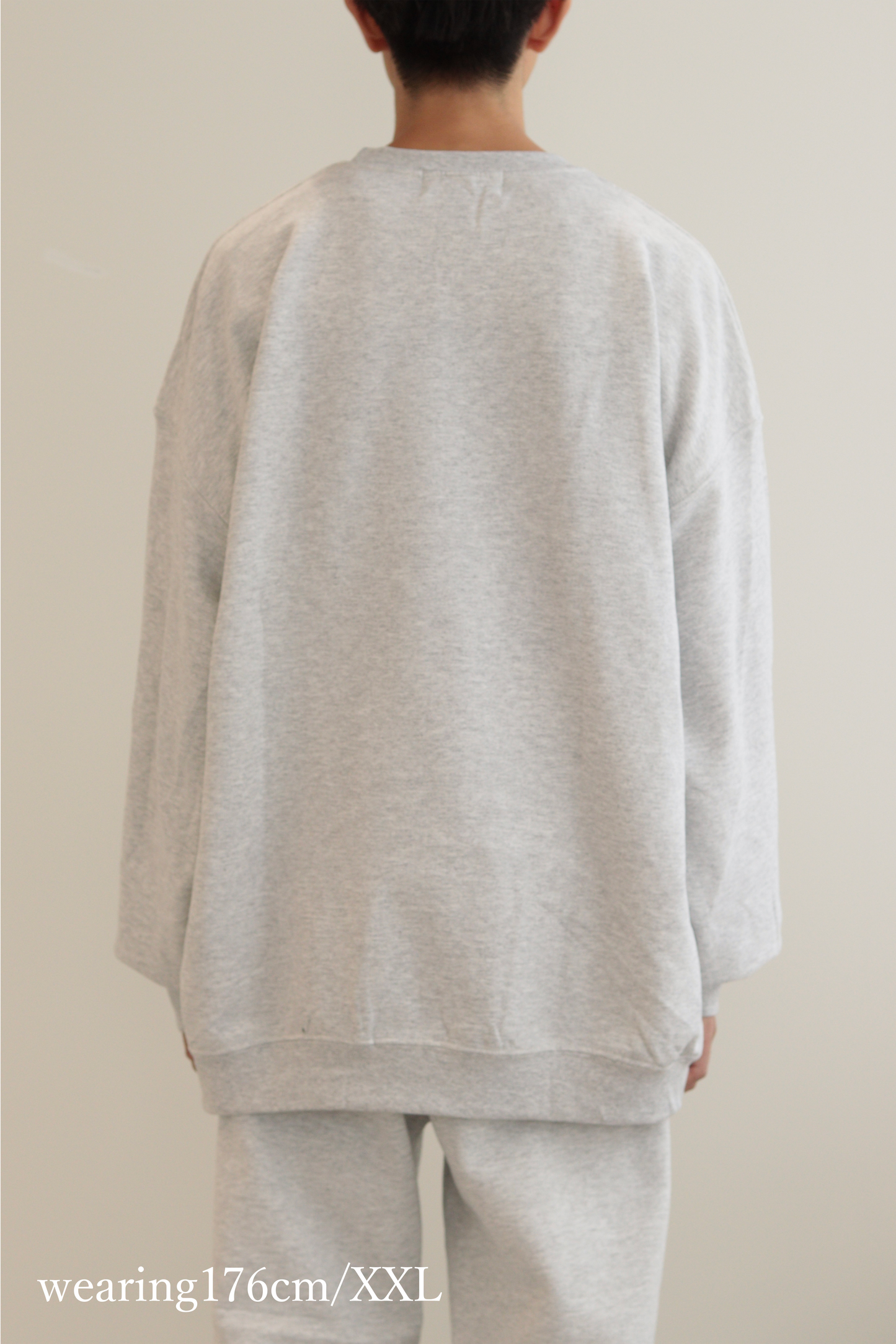 OLD ENGLISH LOGO SWEAT（ASH）