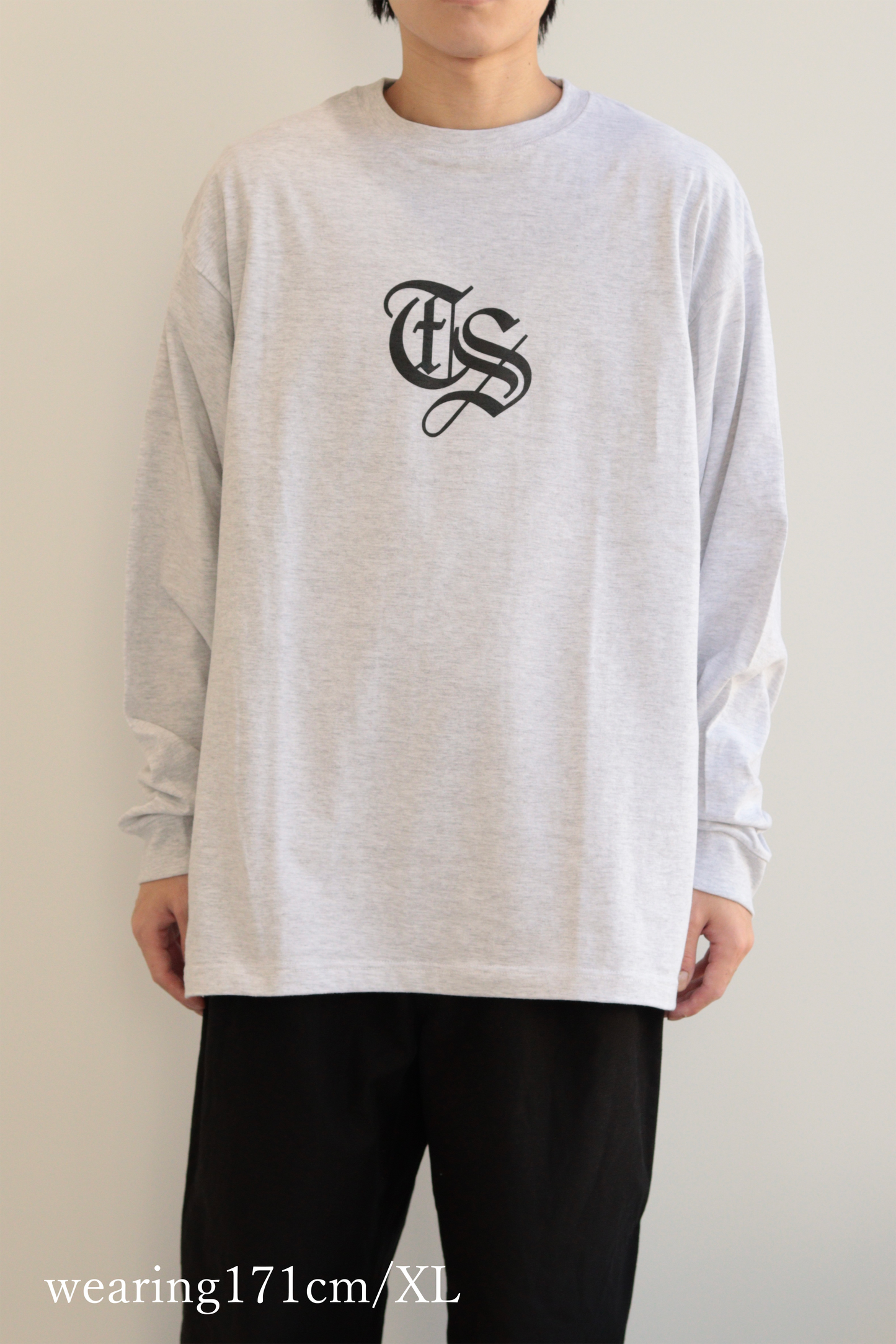 OLD ENGLISH LOGO L/S TEE （ASH）