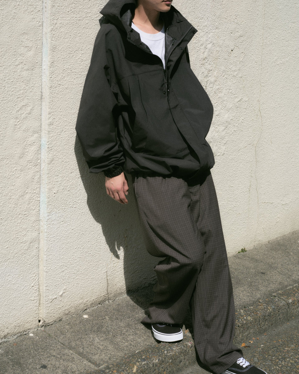 Nylon Wind Hoodie 着用ルック 2
