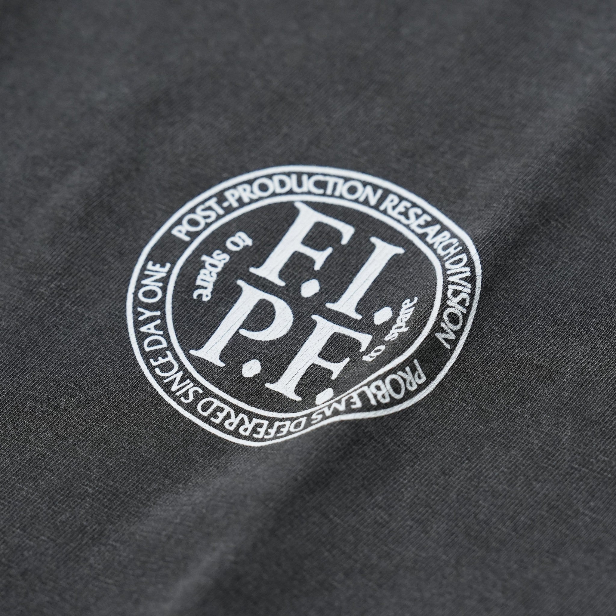 FIP.SIGN TEE