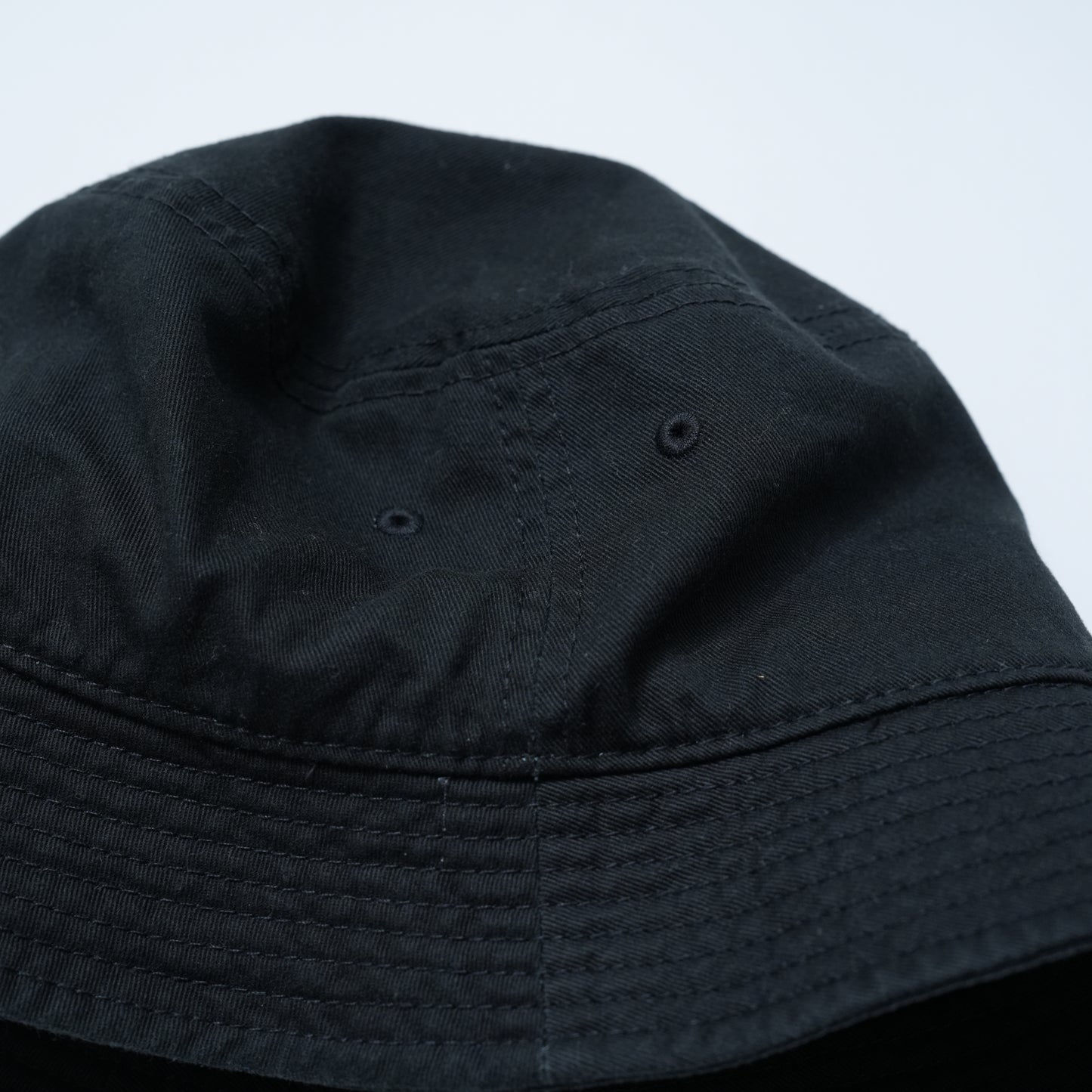 PLANE LOGO BUCKETHAT