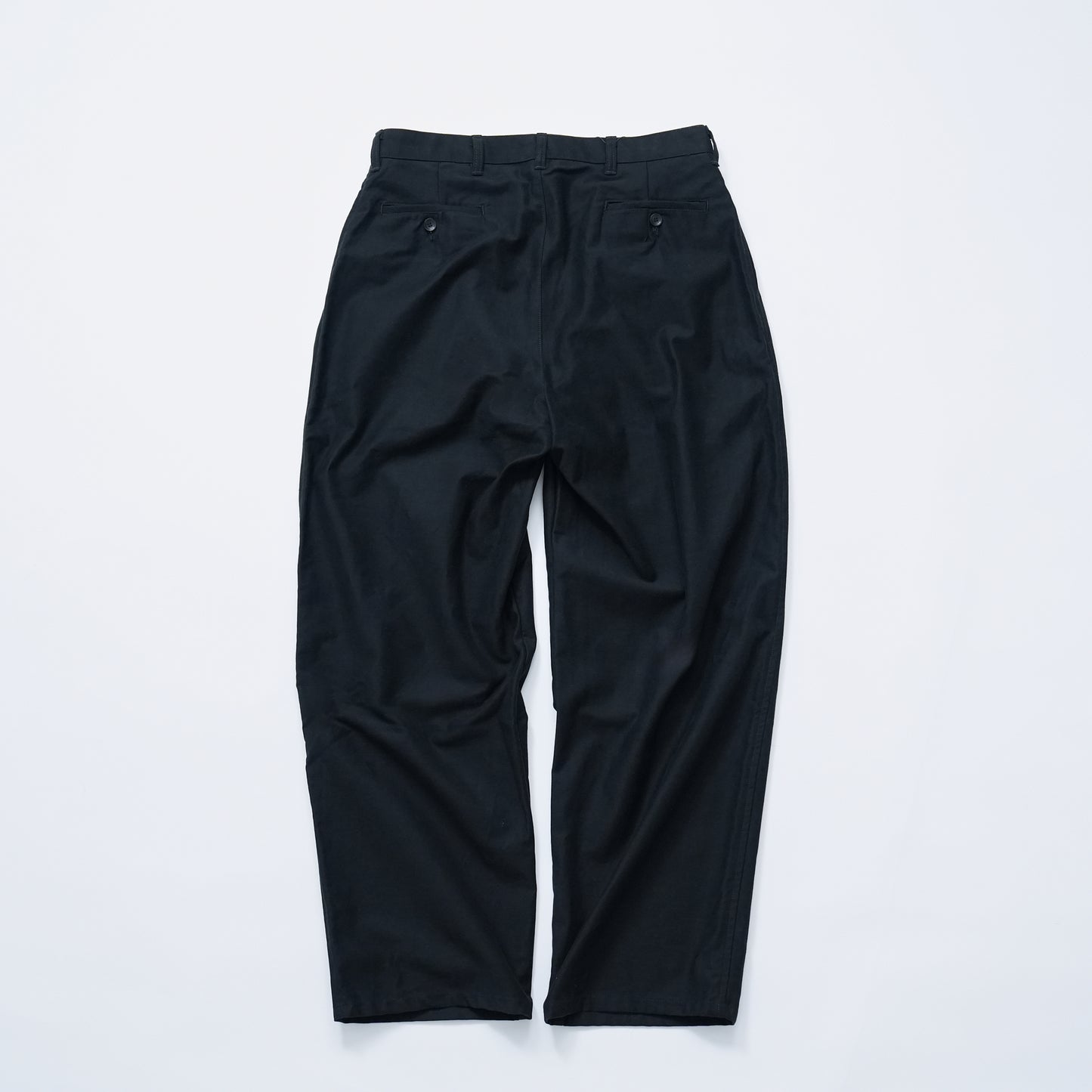 STANDARD CHINO TROUSERS（BLACK）