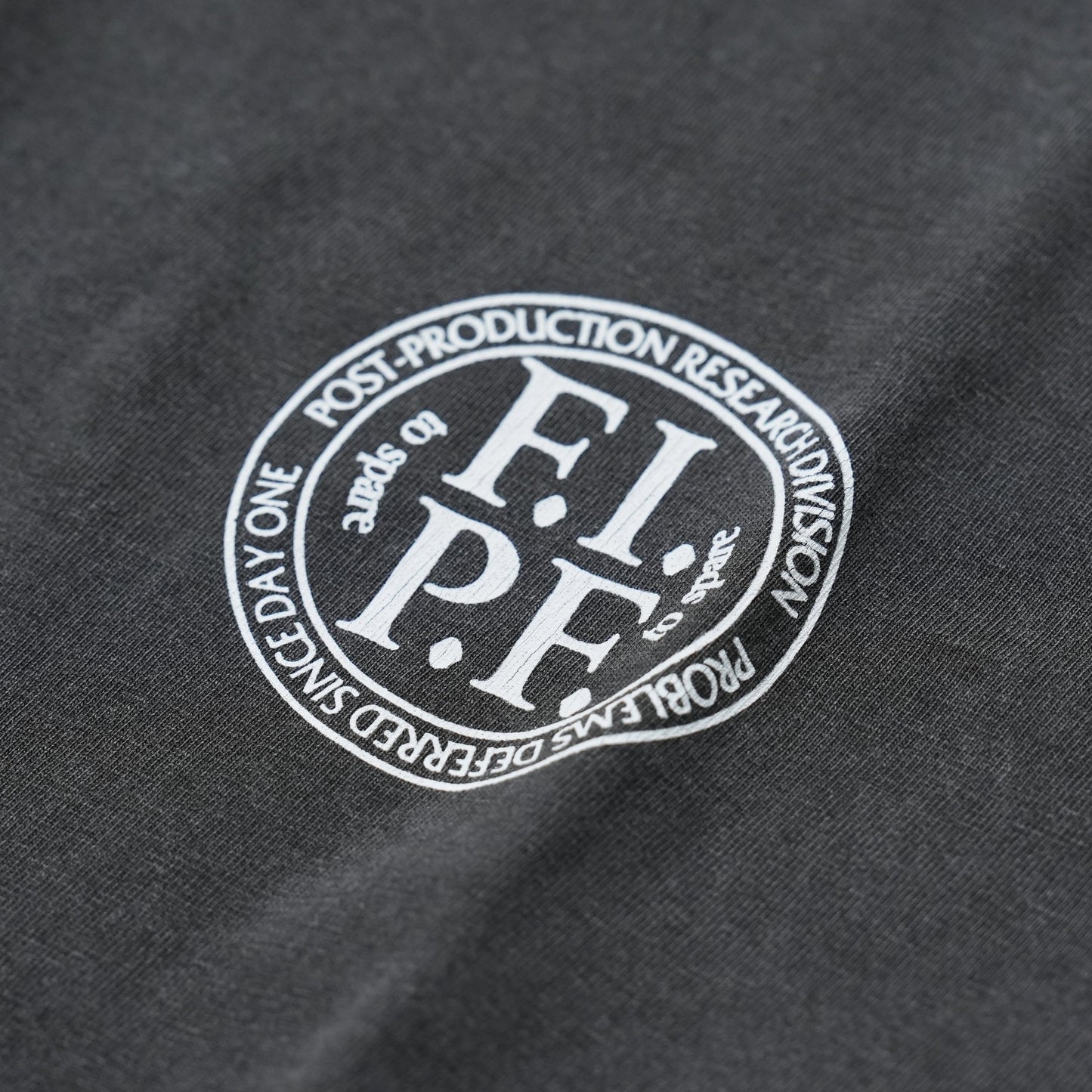 FIP.SIGN TEE